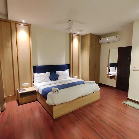 Hotel Dua Grand By Ajooni Hospitality- 5 Min Walk From Golden Temple-2