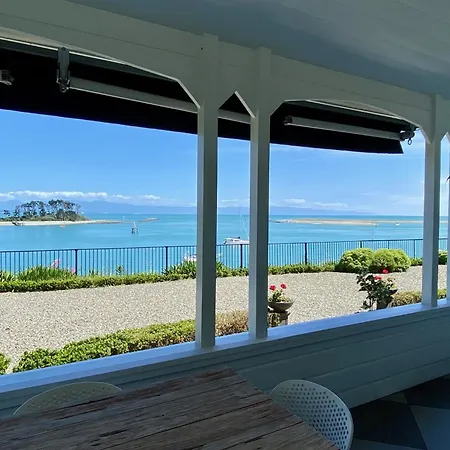 Villa Victoria - Waterfront Nelson-3