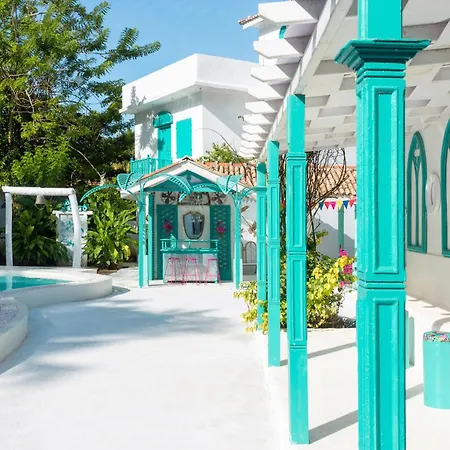Villa Havana Hues Private Villa-3