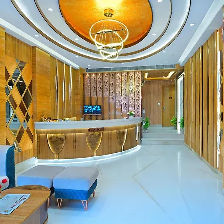 Hotel Northern Palace Just - 1 Min Connaught Place & New Delhi Station-2