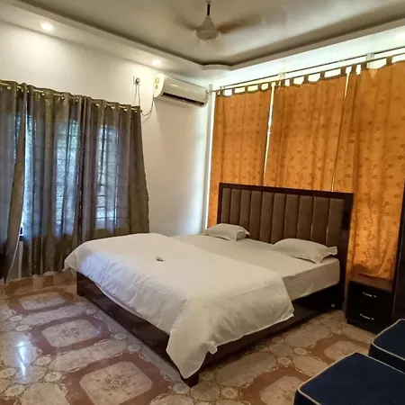 Hotel Santi Palace-2