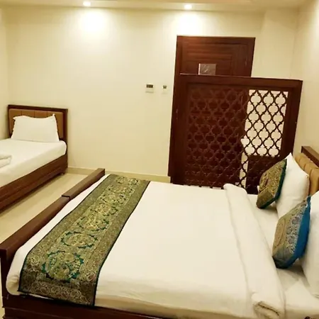The Nirmala Palace - Ayodhya - Near-Ram-Janmabhoomi-And-Ayodhya-Ram-Mandir-With-Parking-And-Restaurant-Facilities - Best Hotel In Ayodhya-2