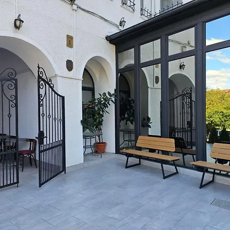 Hotel Apollonia-3
