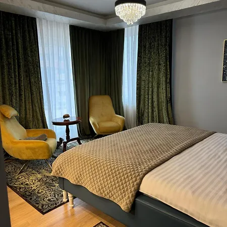 Phoenicia Suites Baneasa-3