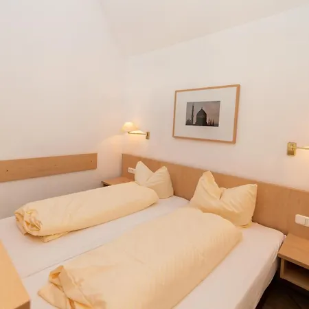Pension HOFZWANZIG Dresden-Laubegast-2