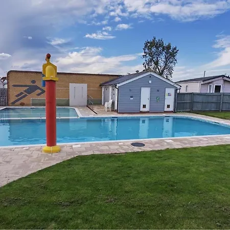 Whitstable Pearl - Alberta Holiday Park-3