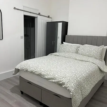 Oxborne Rooms Uk - Plaistow-2