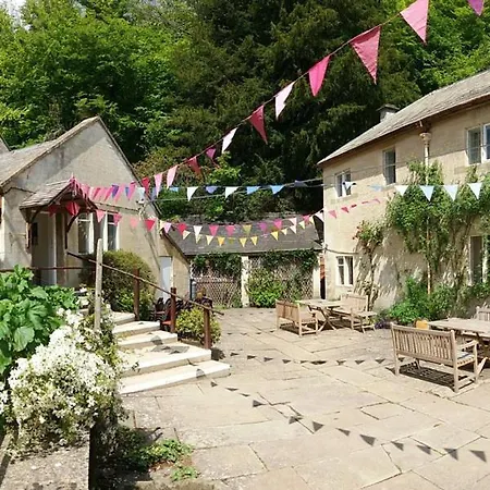 Hawkwood-3