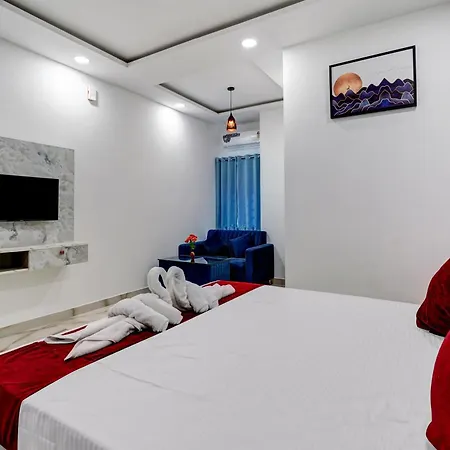 Hotel Sky Blue And Suites-2