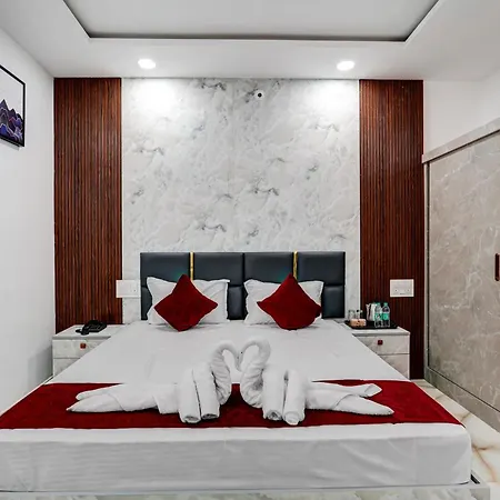 Hotel Sky Blue And Suites-3