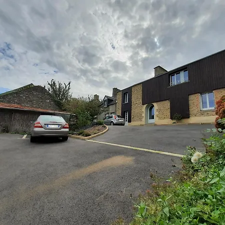 Le Petit Moulin Rouge, B&B, Sdb En-Suite, Parking Prive Gratuit-3