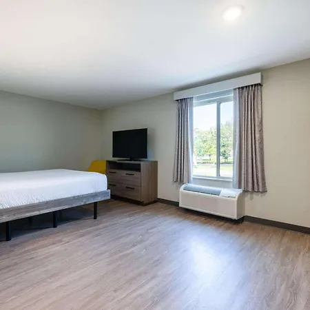 Echo Suites Extended Stay By Wyndham Spartanburg-3