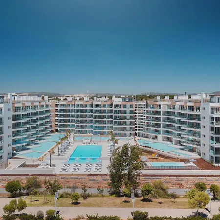 Dom Pedro Residences-2