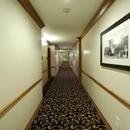 Days Inn By Wyndham Surrey-2