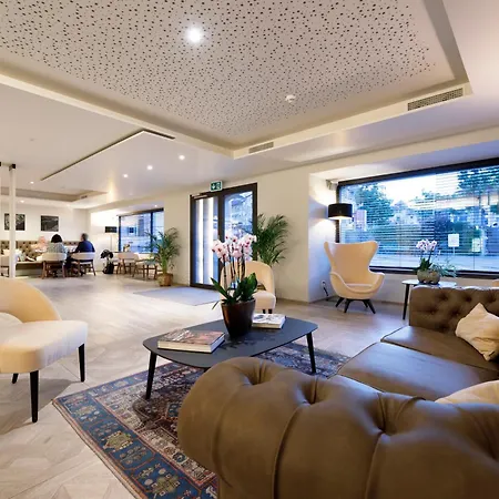 Ambassador Boutique Hotel-3