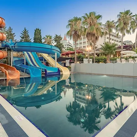 Justiniano Theodora Resort-3