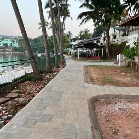 Jaladarshini Lakeside Gardens-3