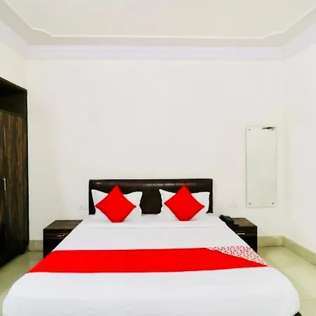 Hotel Vashistha-3