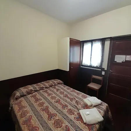 Hotel Raglan-3