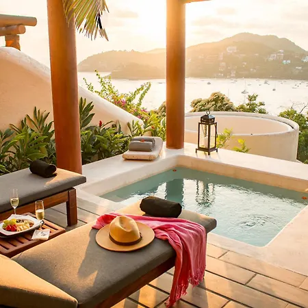 Tentaciones Hotel&Lounge Pool - Adults Only-3