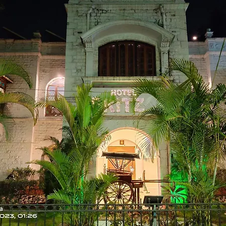 Hotel Ritz-2