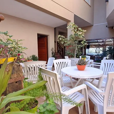 Hotel Albert-2