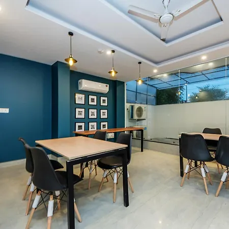 Hotel O Earth Villa Near Bestech Central Square Mall-3