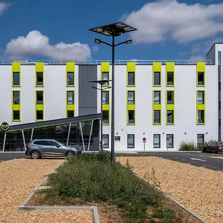 B&B HOTEL Saintes-3