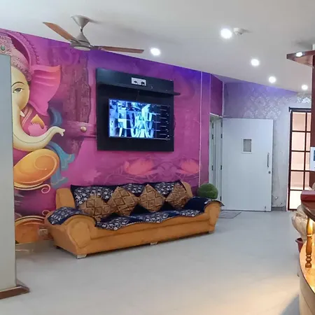Hotel Global Inn By Quality Inn-2