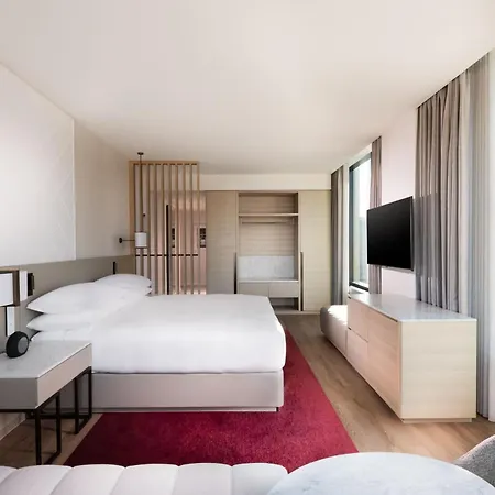 Adelaide Marriott Hotel-2