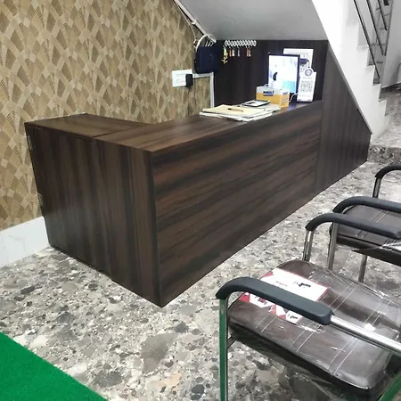 Hotel O Home Aditya Inn Suits Homestay-2