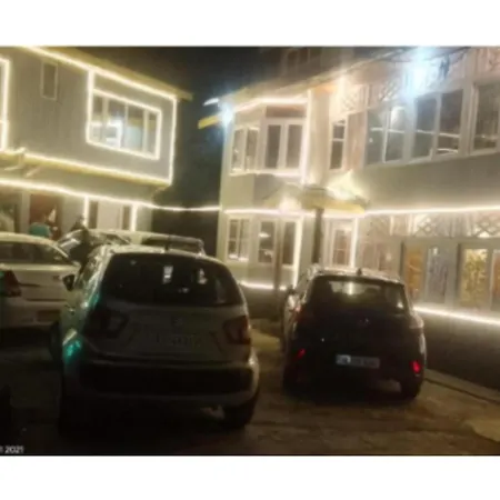 Hotel Prem Rose, Pahalgam Near Baisaran Valley-2