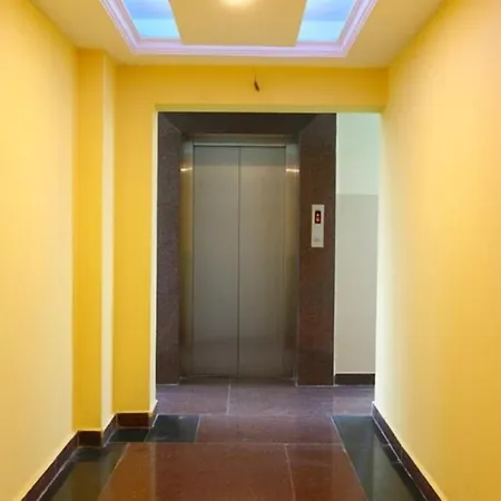 Hotel Titanium Tower-2