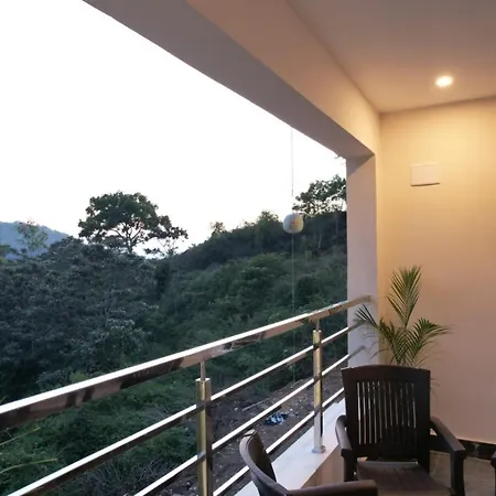 Unique Resort Inn Yercuad-3
