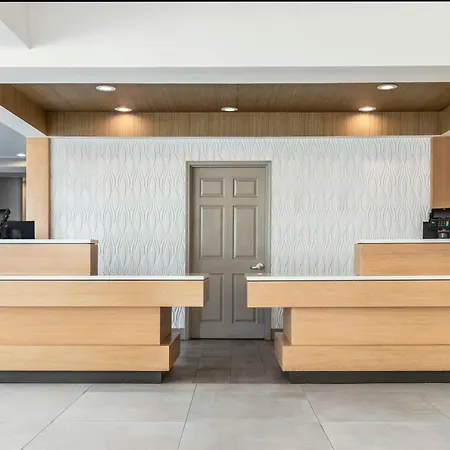 Hilton Garden Inn Denver Airport-3