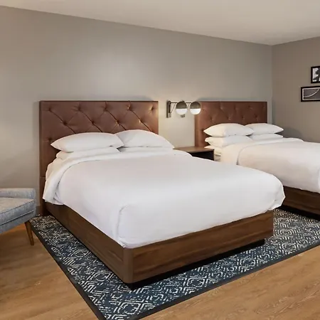 Four Points By Sheraton Bakersfield-3