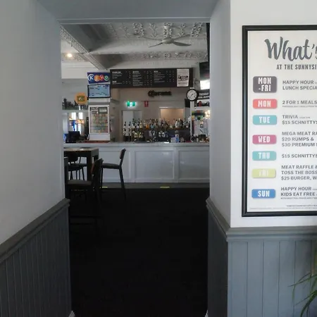 The Sunnyside Tavern, Broadmeadow-3