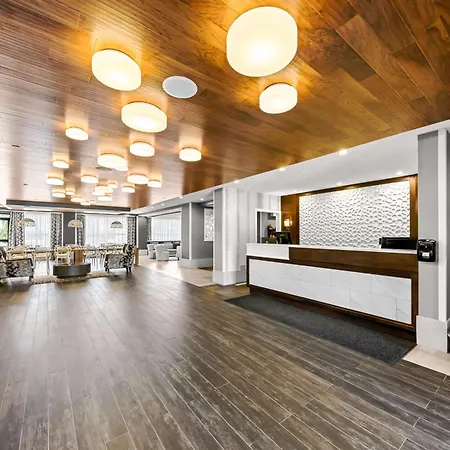 Best Western Plus Airdrie Gateway-2