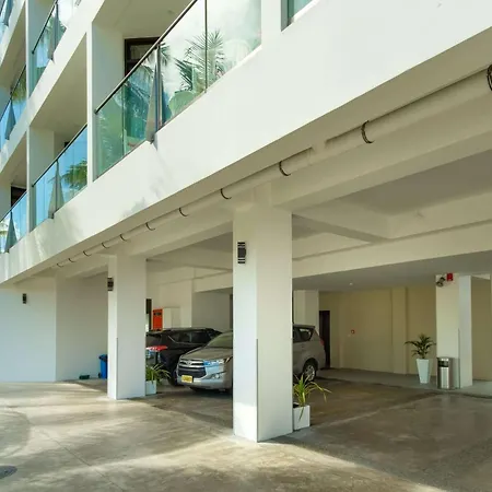 Ramada Suites By Wyndham Wailoaloa Beach Fiji-3