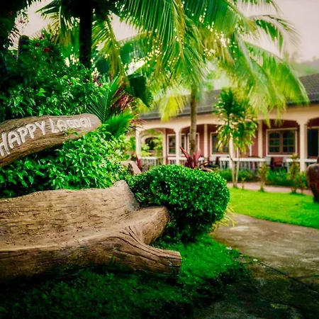 Happy Lagoon Bungalow-2