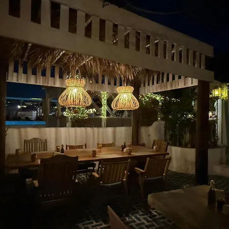 Banan Beach-2