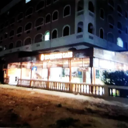 Emirates Hotel-3