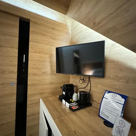 Space Tower Rooms-3