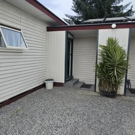 Sunnydays Motel-3
