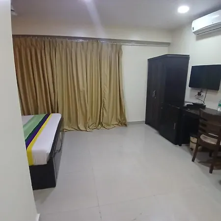Blossoms Room Alekhya Residency- Lakdikapul-3