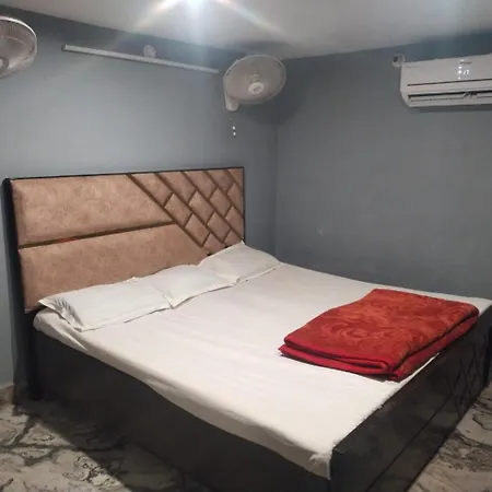 The Gateway Banaras Guest House-2