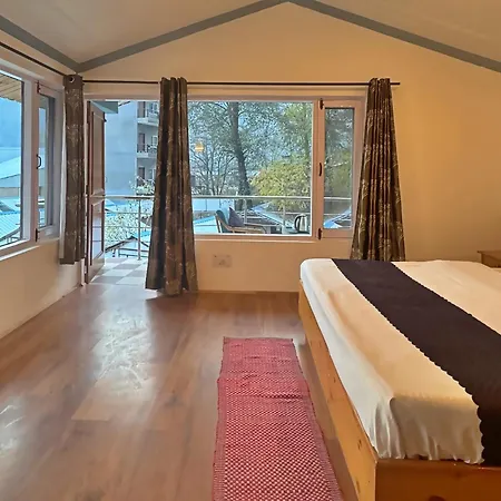 Sylvan Woods Cottage-3
