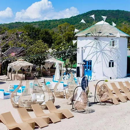 The Beach Calatagan Mediterraneo Powered By Cocotel-3