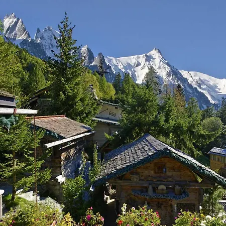 Hotel Les Chalets De Philippe Avec Jacuzzis Privatifs-2