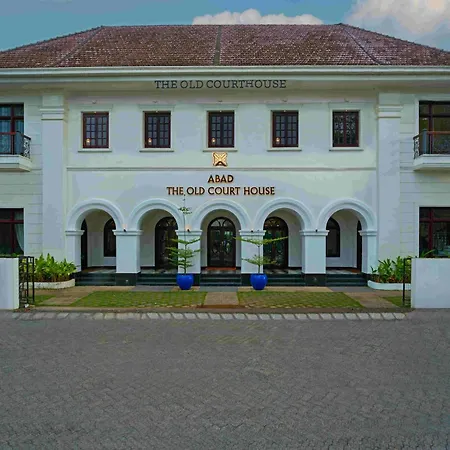 The Old Court House By Abad-3